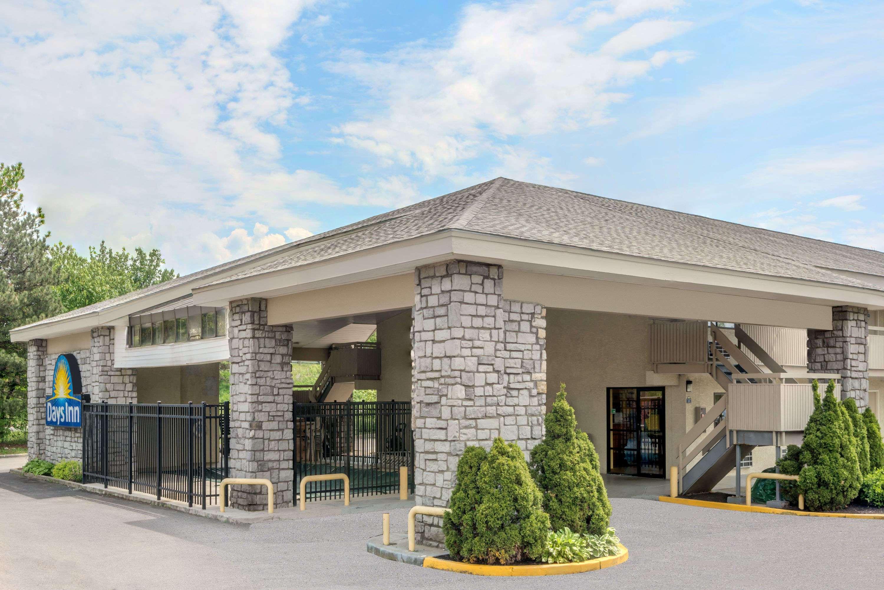 Days Inn By Wyndham Columbus Fairgrounds Eksteriør billede